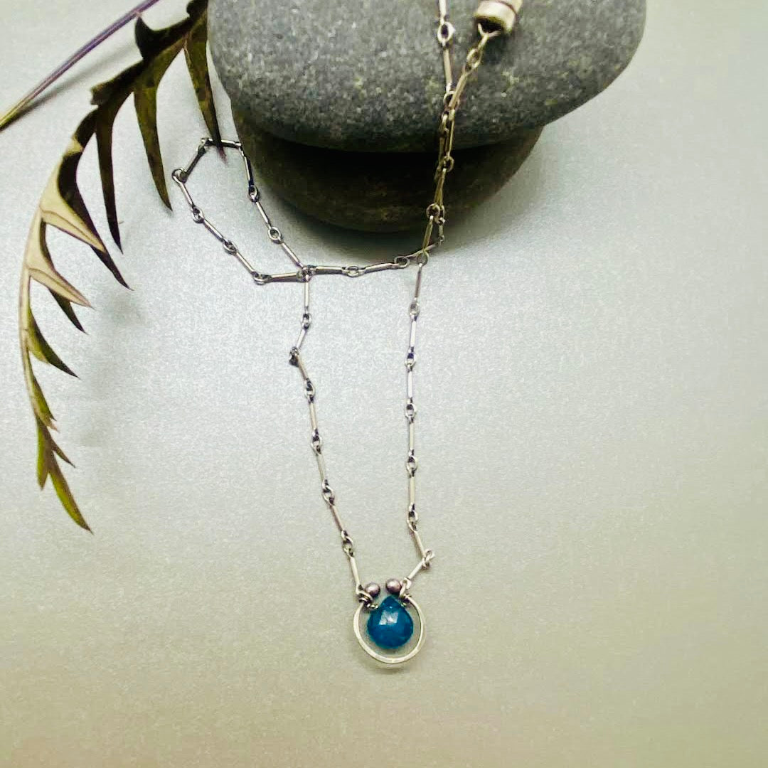 Zuzko- Necklace- Horseshoe