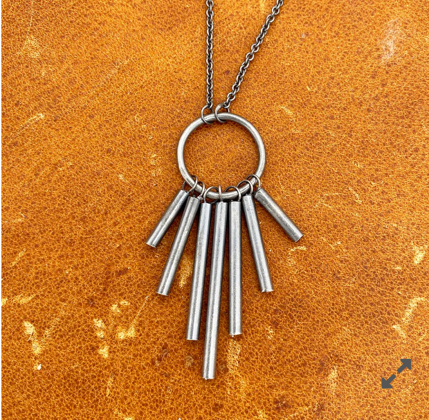 BethA- Neck- Greta- NS040