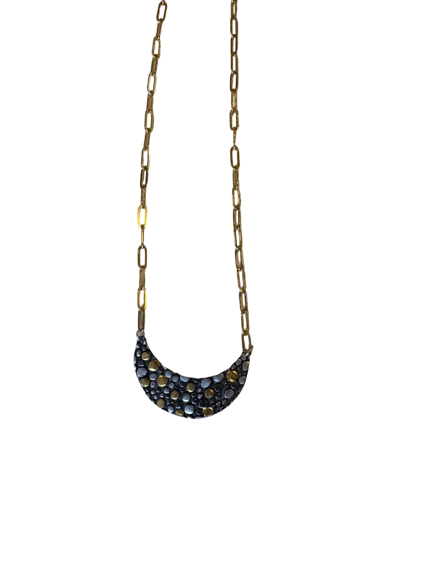 Hunting Skipping Stone Crescent