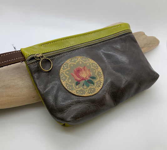 Isaly- Bag- Everyday Stash Wristlet