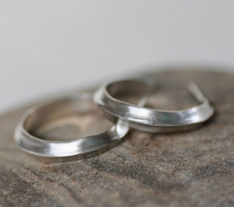 Indian Paintbrush-Ear- Silver- Ridge Hoops- E1247