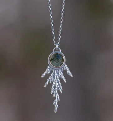 S. Howell- Necklace- Vertical Cedar w/ Green Rutile E100025