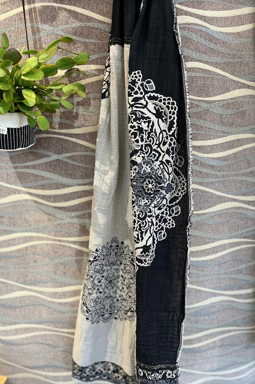 Letol- Scarf- Lia