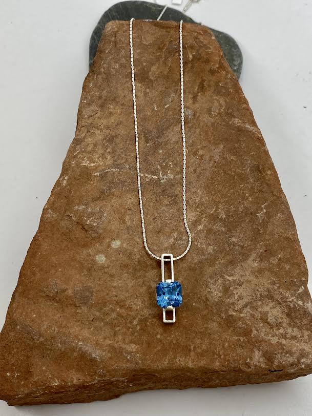 Mysterium- Neck-