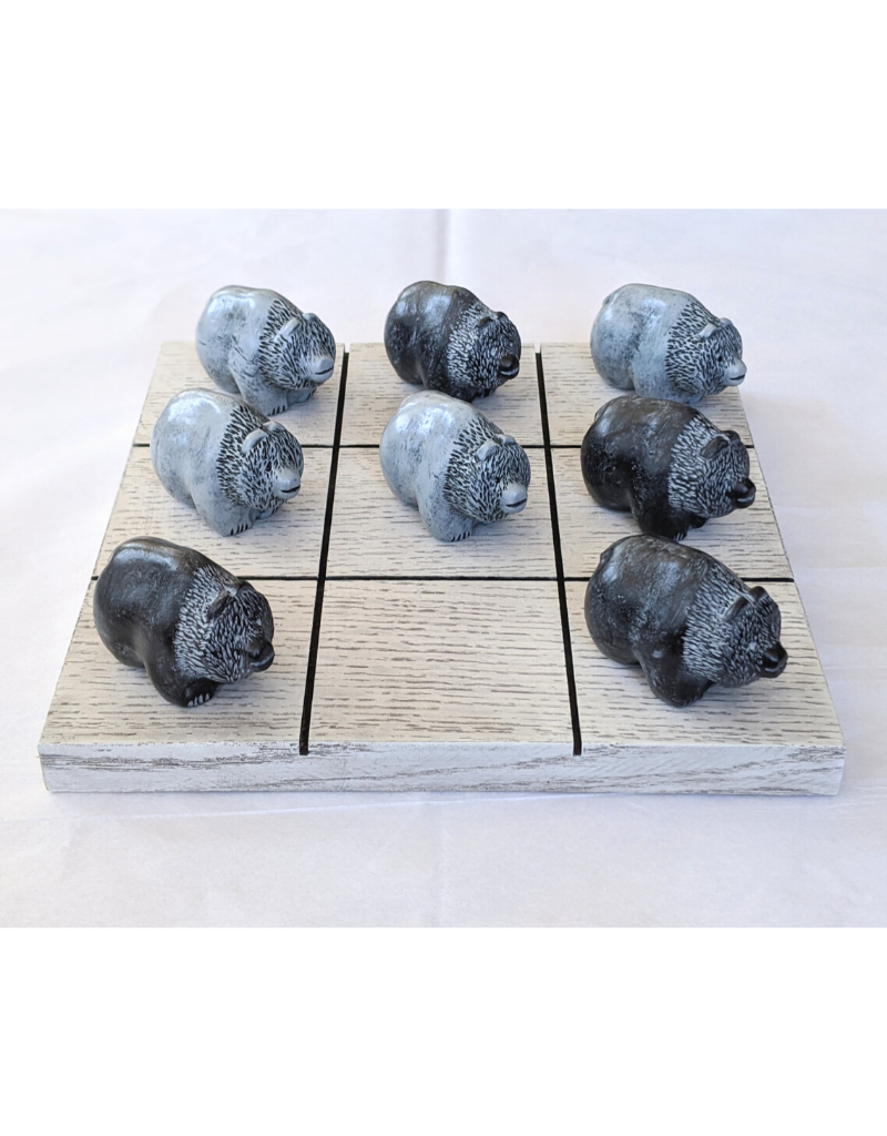 BeehiveClay- Game- Tic Tac Toe