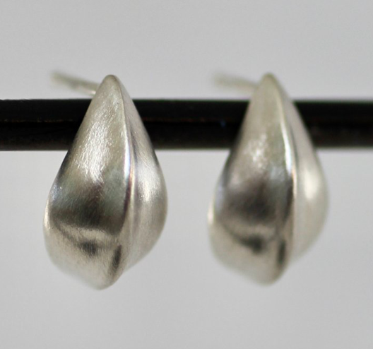 Indian Paintbrush-Ear- Pod Studs- E1249