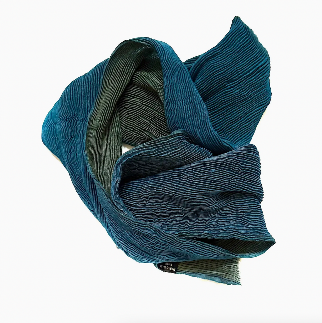 Dyed Crinkled Wool Scarf