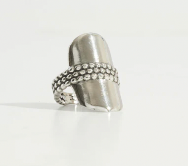 Shield Ring
